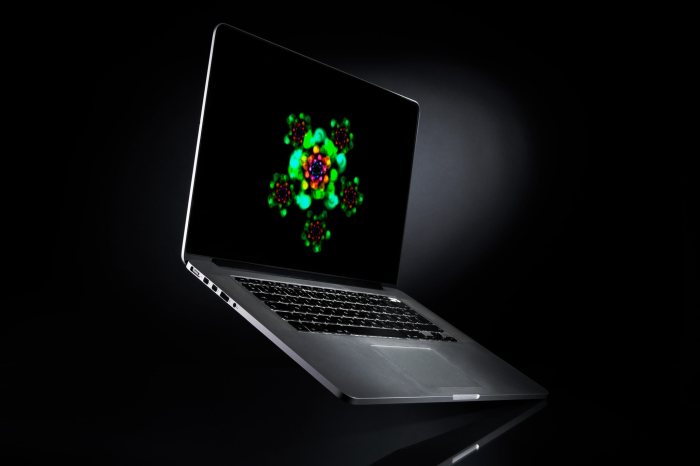 photo commerciale laptop